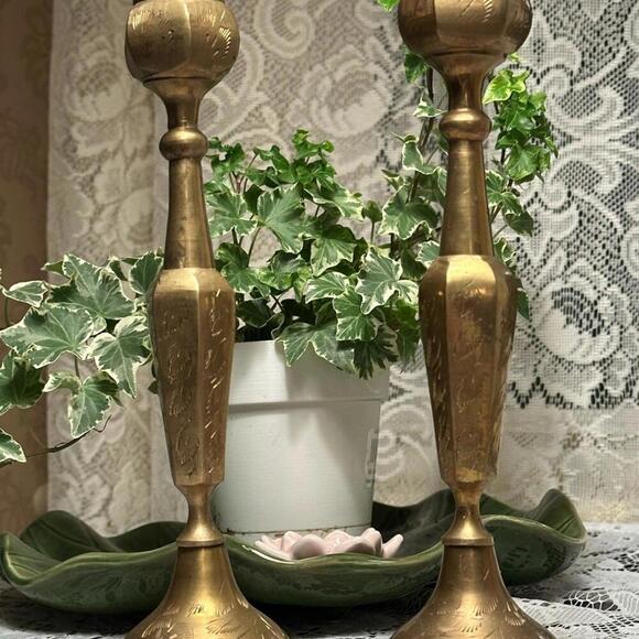 Vintage Elegant Gold Candle Holders - Picture 9 of 9